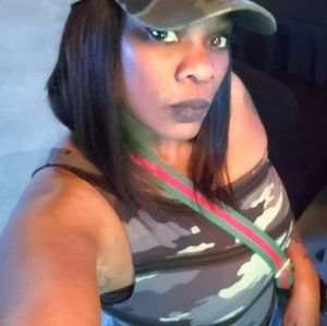 Meet your Posher, Felicia